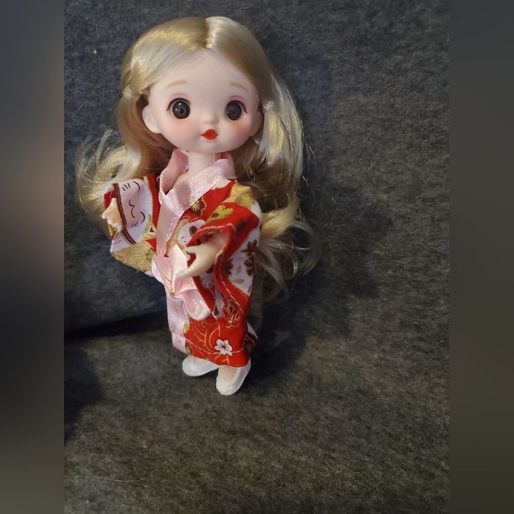 16cm BJD 1/12 Tiny Cute  Doll Soft Plastic With Expression Face Full Set